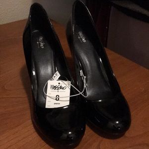 Black Patent Leather Pumps